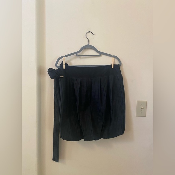 Artigli Made in Italy Black Pleated Mini Bubble Skirt Size 44 Luxury - Picture 9 of 9